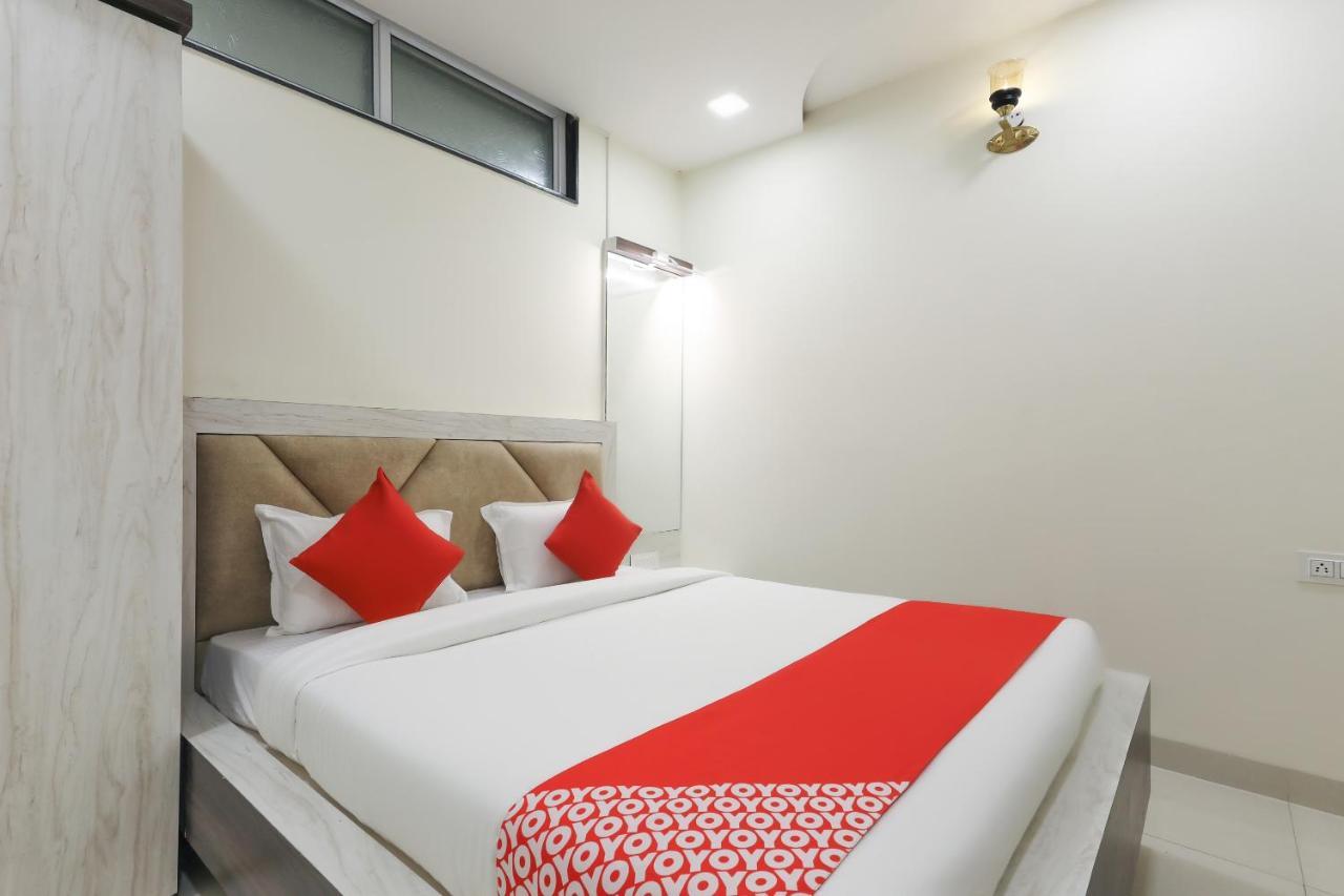 Hôtel Oyo 60577 Sukhmani Residency à Indore Extérieur photo