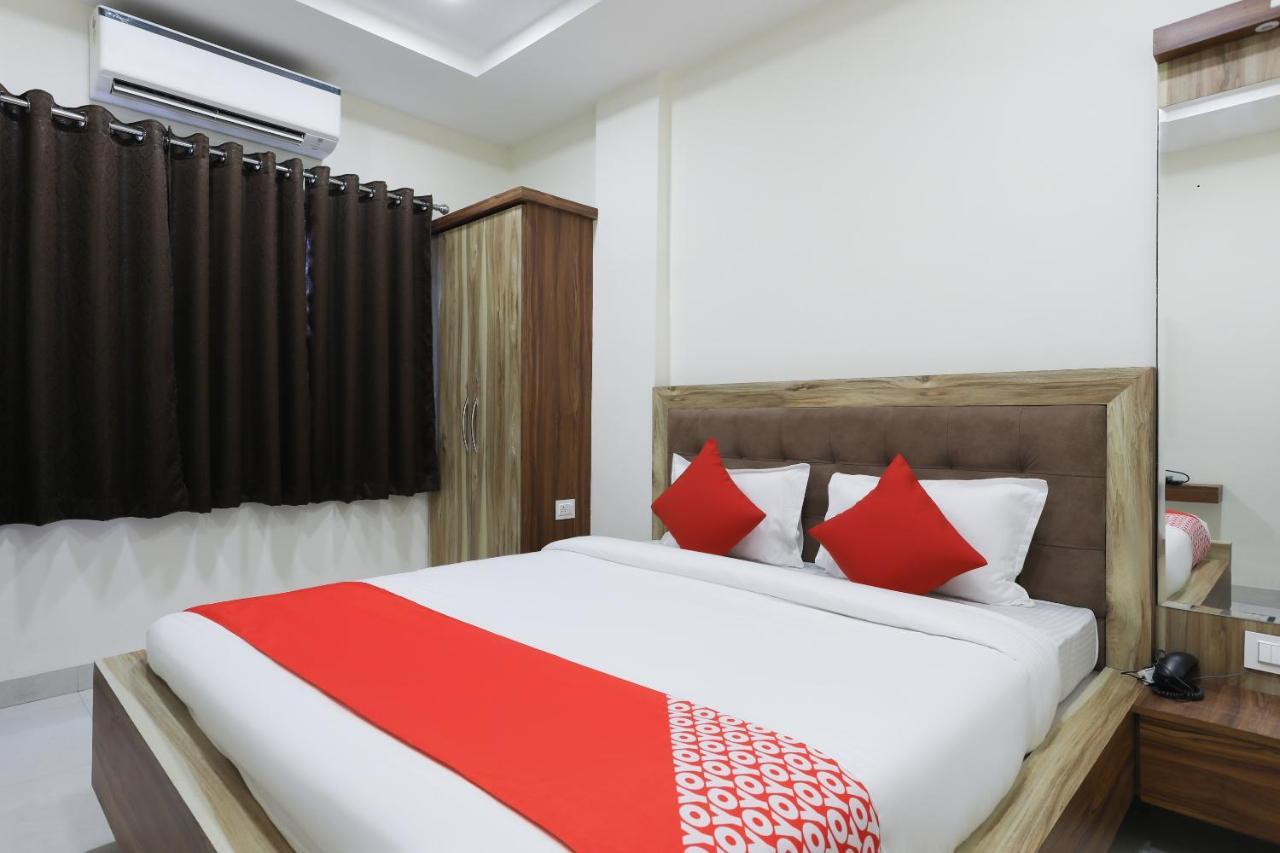Hôtel Oyo 60577 Sukhmani Residency à Indore Extérieur photo
